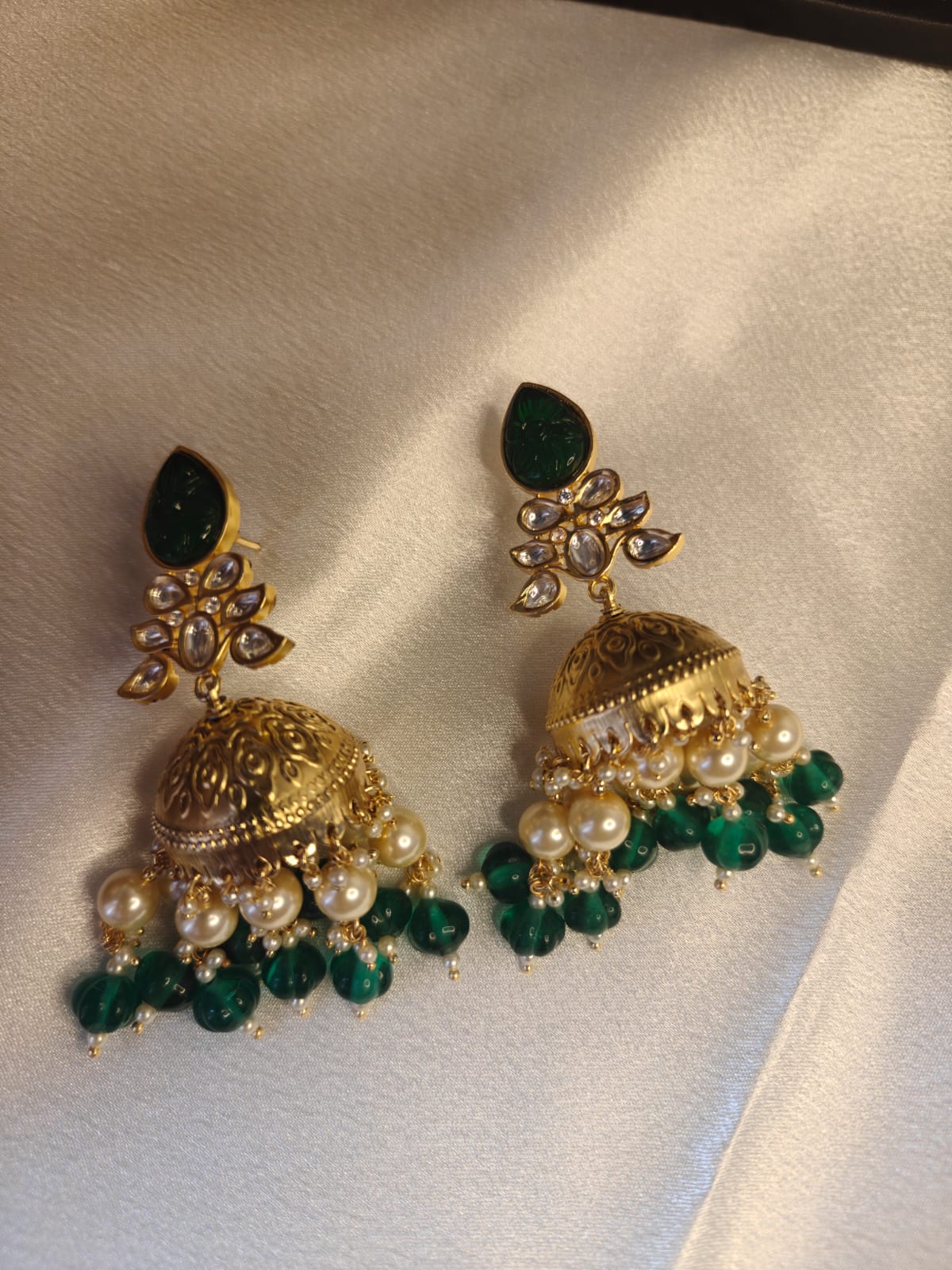 Earrings Green Beads
