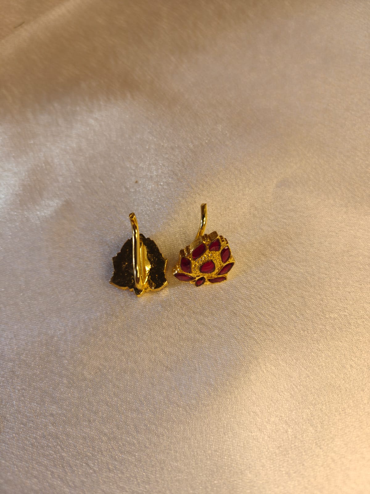 Lotus Bugadi