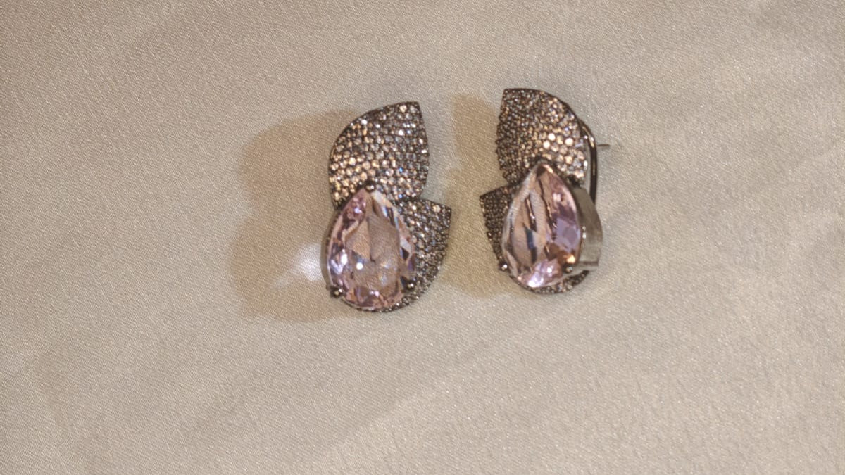 Flower Petal Studs