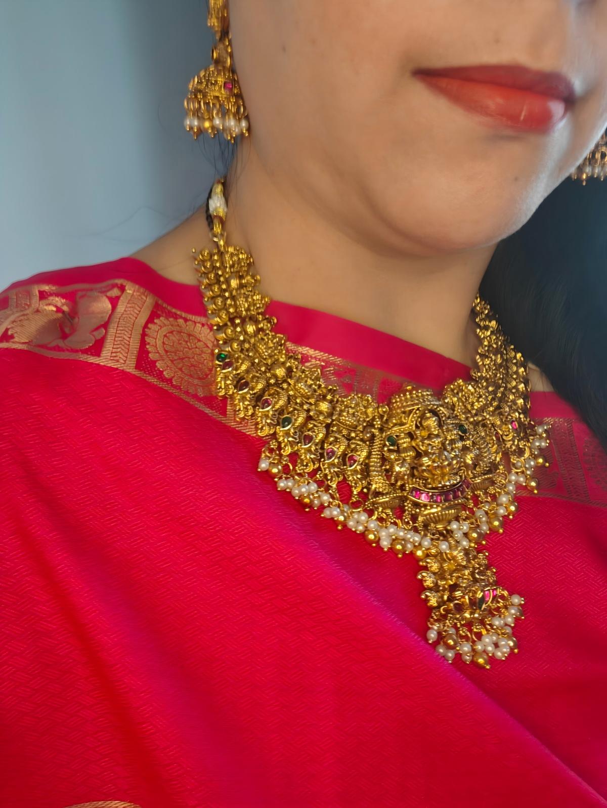 Lakshmi Necklace with earrings