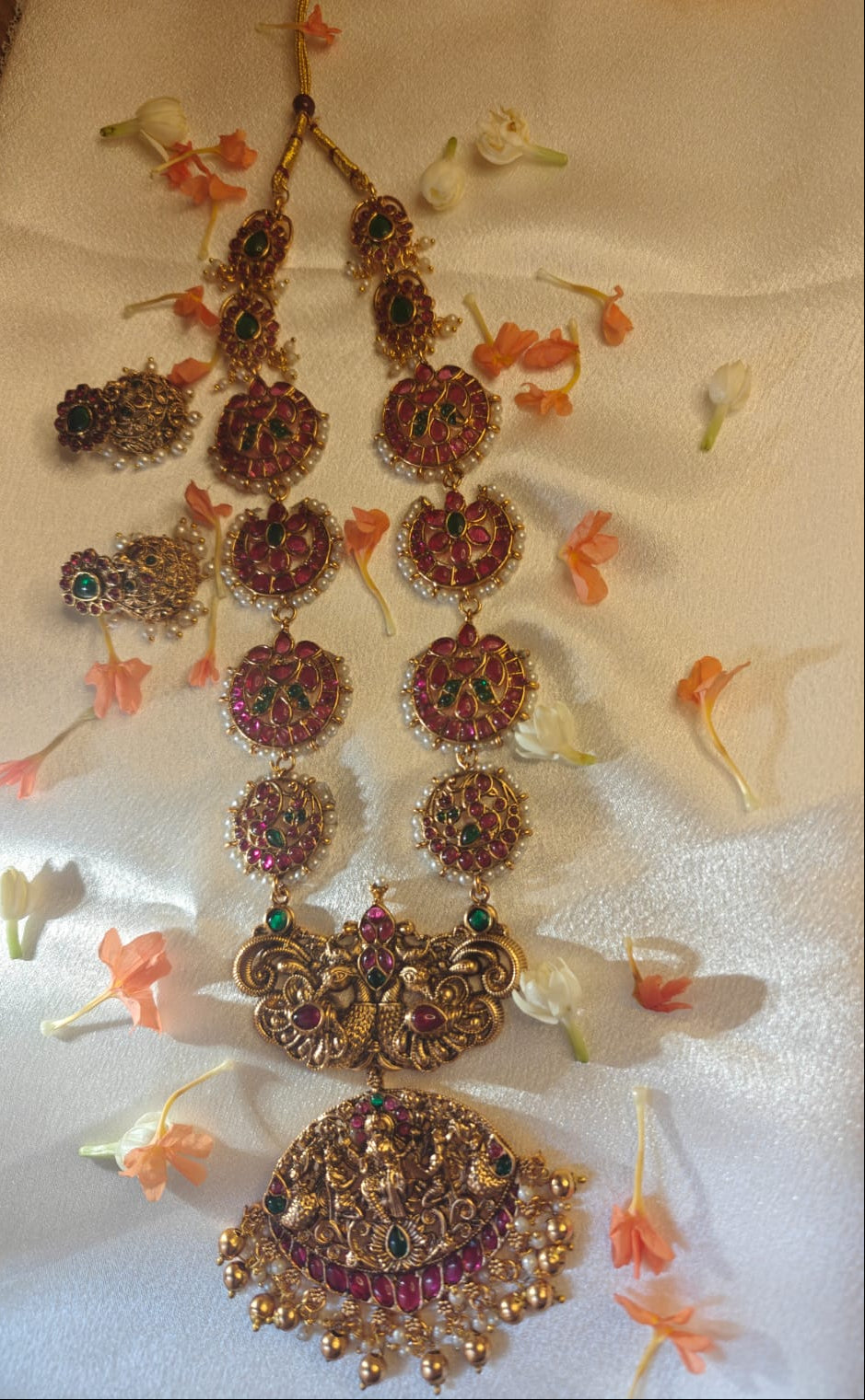 Red long lakshmi haram with earrings